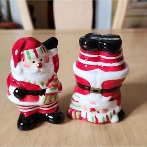 Christmas Santa salt and pepper shakers
